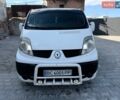 Білий Рено Трафік, об'ємом двигуна 2 л та пробігом 400 тис. км за 6700 $, фото 1 на Automoto.ua