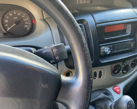 Білий Рено Трафік, об'ємом двигуна 2 л та пробігом 326 тис. км за 6850 $, фото 12 на Automoto.ua