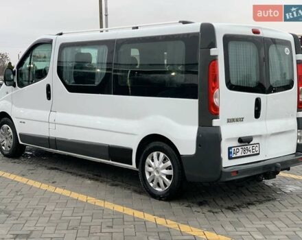 Білий Рено Трафік, об'ємом двигуна 2 л та пробігом 336 тис. км за 8200 $, фото 3 на Automoto.ua