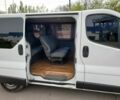 Белый Рено Трафик, объемом двигателя 2 л и пробегом 300 тыс. км за 7517 $, фото 4 на Automoto.ua