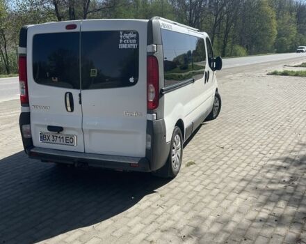 Белый Рено Трафик, объемом двигателя 2 л и пробегом 352 тыс. км за 9300 $, фото 3 на Automoto.ua
