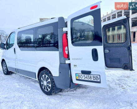 Белый Рено Трафик, объемом двигателя 2 л и пробегом 274 тыс. км за 7499 $, фото 31 на Automoto.ua