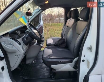 Белый Рено Трафик, объемом двигателя 2 л и пробегом 261 тыс. км за 8999 $, фото 59 на Automoto.ua