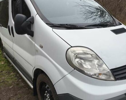 Білий Рено Трафік, об'ємом двигуна 2 л та пробігом 281 тис. км за 9000 $, фото 6 на Automoto.ua