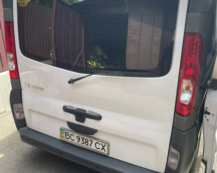 Білий Рено Трафік, об'ємом двигуна 2.46 л та пробігом 326 тис. км за 9900 $, фото 1 на Automoto.ua