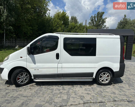 Белый Рено Трафик, объемом двигателя 2 л и пробегом 450 тыс. км за 7700 $, фото 19 на Automoto.ua