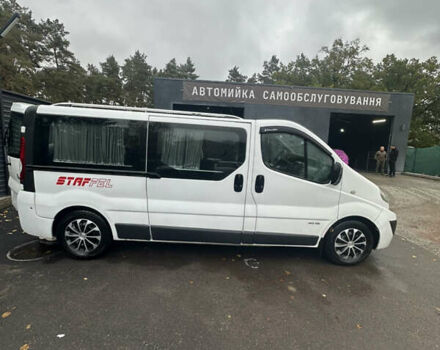 Белый Рено Трафик, объемом двигателя 2 л и пробегом 410 тыс. км за 8800 $, фото 4 на Automoto.ua