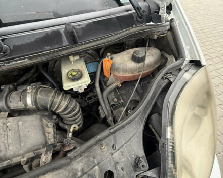 Білий Рено Трафік, об'ємом двигуна 2 л та пробігом 350 тис. км за 7800 $, фото 8 на Automoto.ua