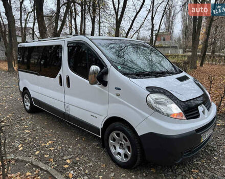 Белый Рено Трафик, объемом двигателя 2 л и пробегом 400 тыс. км за 9200 $, фото 6 на Automoto.ua