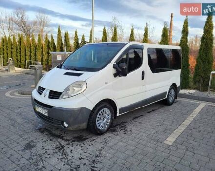 Рено Трафик 2007 в Надворной на Automoto.ua Белый Рено Трафик, объемом двигателя 2 л и пробегом 257 тыс. км за 8200 $, фото 1 на Automoto.ua