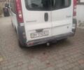 Білий Рено Трафік, об'ємом двигуна 2 л та пробігом 385 тис. км за 10300 $, фото 2 на Automoto.ua
