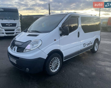 Белый Рено Трафик, объемом двигателя 2 л и пробегом 261 тыс. км за 8850 $, фото 14 на Automoto.ua