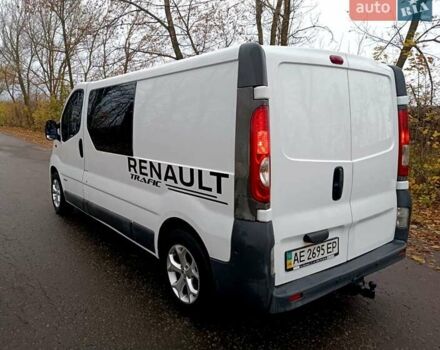 Білий Рено Трафік, об'ємом двигуна 2 л та пробігом 380 тис. км за 8800 $, фото 3 на Automoto.ua