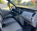 Білий Рено Трафік, об'ємом двигуна 2 л та пробігом 350 тис. км за 8500 $, фото 5 на Automoto.ua