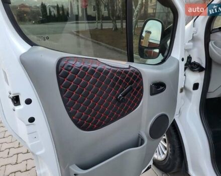 Белый Рено Трафик, объемом двигателя 2 л и пробегом 261 тыс. км за 8999 $, фото 62 на Automoto.ua