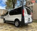 Белый Рено Трафик, объемом двигателя 2 л и пробегом 250 тыс. км за 8700 $, фото 11 на Automoto.ua