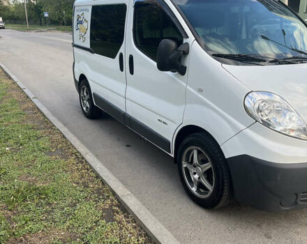 Білий Рено Трафік, об'ємом двигуна 2.46 л та пробігом 347 тис. км за 9000 $, фото 2 на Automoto.ua