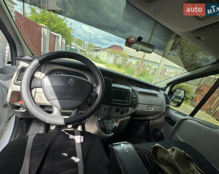 Білий Рено Трафік, об'ємом двигуна 2.46 л та пробігом 350 тис. км за 8900 $, фото 1 на Automoto.ua