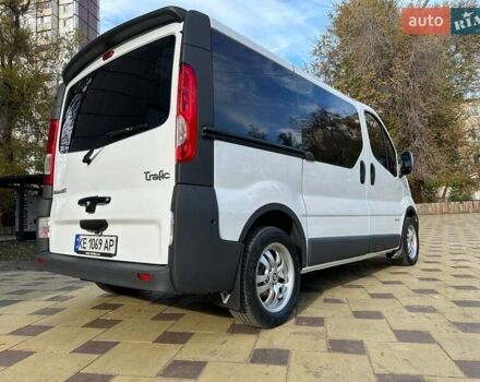 Белый Рено Трафик, объемом двигателя 2 л и пробегом 250 тыс. км за 8700 $, фото 3 на Automoto.ua