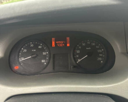 Белый Рено Трафик, объемом двигателя 2 л и пробегом 410 тыс. км за 8800 $, фото 12 на Automoto.ua