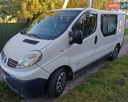 Белый Рено Трафик, объемом двигателя 2 л и пробегом 368 тыс. км за 7950 $, фото 4 на Automoto.ua