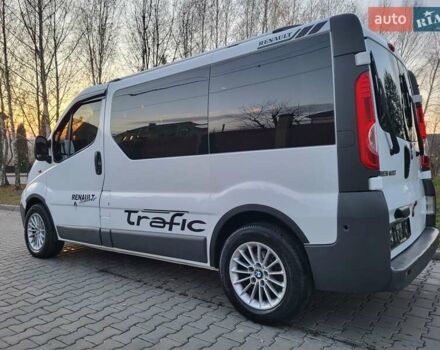 Белый Рено Трафик, объемом двигателя 2 л и пробегом 261 тыс. км за 8999 $, фото 21 на Automoto.ua
