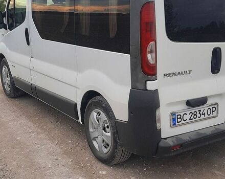 Білий Рено Трафік, об'ємом двигуна 2 л та пробігом 315 тис. км за 8700 $, фото 6 на Automoto.ua