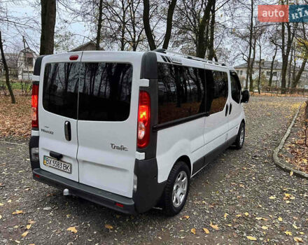Белый Рено Трафик, объемом двигателя 2 л и пробегом 400 тыс. км за 9200 $, фото 2 на Automoto.ua