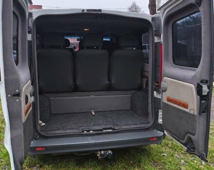 Білий Рено Трафік, об'ємом двигуна 2 л та пробігом 281 тис. км за 9000 $, фото 11 на Automoto.ua