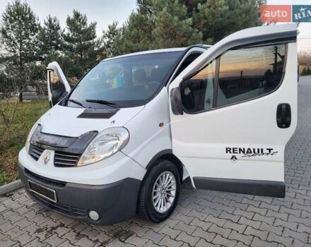 Белый Рено Трафик, объемом двигателя 2 л и пробегом 261 тыс. км за 8999 $, фото 49 на Automoto.ua
