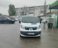 Білий Рено Трафік, об'ємом двигуна 2 л та пробігом 331 тис. км за 9500 $, фото 1 на Automoto.ua