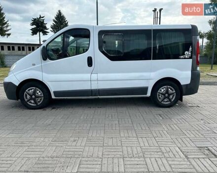 Белый Рено Трафик, объемом двигателя 2 л и пробегом 347 тыс. км за 8200 $, фото 8 на Automoto.ua