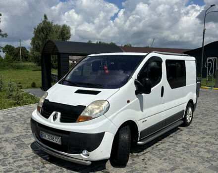 Рено Трафік 2007 у Корце на Automoto.ua Білий Рено Трафік, об'ємом двигуна 2 л та пробігом 468 тис. км за 7700 $, фото 6 на Automoto.ua