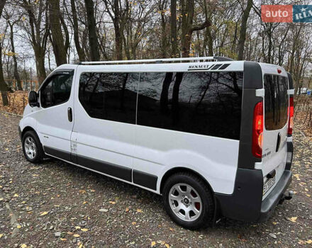 Белый Рено Трафик, объемом двигателя 2 л и пробегом 400 тыс. км за 9200 $, фото 7 на Automoto.ua