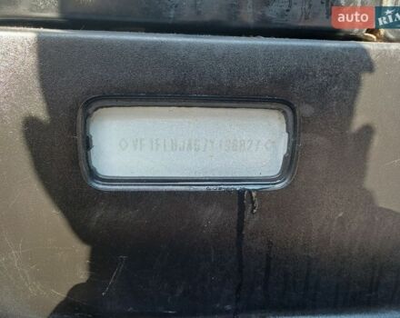 Білий Рено Трафік, об'ємом двигуна 2.5 л та пробігом 478 тис. км за 8400 $, фото 27 на Automoto.ua