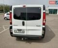Белый Рено Трафик, объемом двигателя 2 л и пробегом 300 тыс. км за 7999 $, фото 4 на Automoto.ua