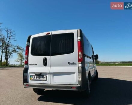 Белый Рено Трафик, объемом двигателя 2 л и пробегом 471 тыс. км за 8350 $, фото 4 на Automoto.ua