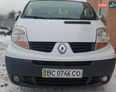 Белый Рено Трафик, объемом двигателя 2 л и пробегом 221 тыс. км за 8600 $, фото 14 на Automoto.ua