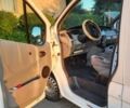 Білий Рено Трафік, об'ємом двигуна 2 л та пробігом 168 тис. км за 9500 $, фото 4 на Automoto.ua