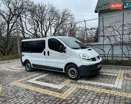 Белый Рено Трафик, объемом двигателя 2 л и пробегом 320 тыс. км за 8400 $, фото 3 на Automoto.ua