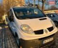 Белый Рено Трафик, объемом двигателя 2 л и пробегом 359 тыс. км за 9800 $, фото 1 на Automoto.ua