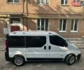 Белый Рено Трафик, объемом двигателя 2 л и пробегом 316 тыс. км за 9800 $, фото 2 на Automoto.ua