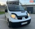 Білий Рено Трафік, об'ємом двигуна 2 л та пробігом 318 тис. км за 7400 $, фото 1 на Automoto.ua