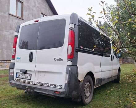 Рено Трафик 2008 в Ровно на Automoto.ua Белый Рено Трафик, объемом двигателя 2 л и пробегом 521 тыс. км за 6850 $, фото 3 на Automoto.ua