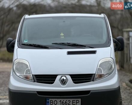 Белый Рено Трафик, объемом двигателя 2 л и пробегом 320 тыс. км за 8400 $, фото 7 на Automoto.ua
