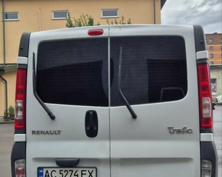 Рено Трафик 2008 в Владимир-Волынский на Automoto.ua Белый Рено Трафик, объемом двигателя 2.5 л и пробегом 540 тыс. км за 11000 $, фото 2 на Automoto.ua