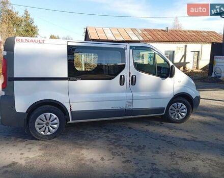 Рено Трафик 2008 в Виньковцах на Automoto.ua Белый Рено Трафик, объемом двигателя 2 л и пробегом 280 тыс. км за 8267 $, фото 2 на Automoto.ua