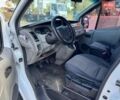 Белый Рено Трафик, объемом двигателя 2 л и пробегом 370 тыс. км за 8700 $, фото 4 на Automoto.ua