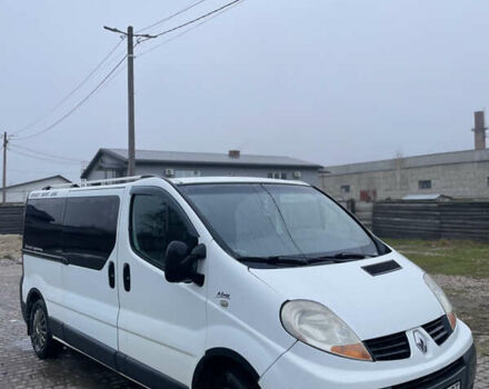 Белый Рено Трафик, объемом двигателя 2 л и пробегом 450 тыс. км за 7450 $, фото 3 на Automoto.ua