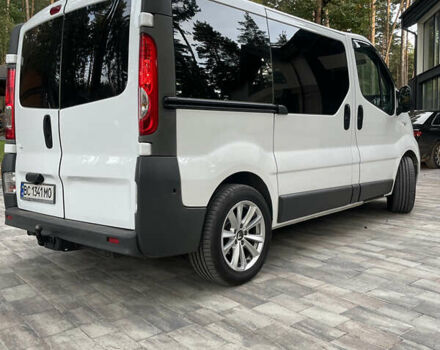 Білий Рено Трафік, об'ємом двигуна 2 л та пробігом 277 тис. км за 10500 $, фото 2 на Automoto.ua
